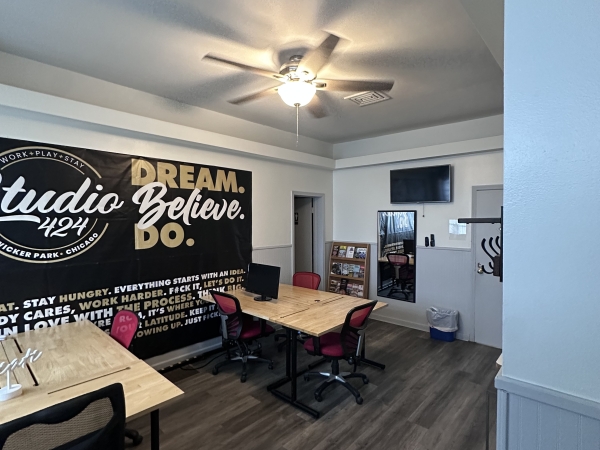 Listing Image #3 - Office for lease at 1415 N Ashland Avenue 7, Chicago IL 60622