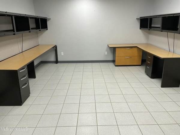 Listing Image #2 - Office for lease at 21294 Johnson Road, Long Beach MS 39560