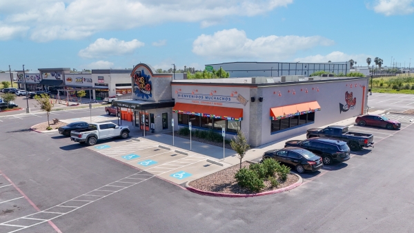Listing Image #3 - Retail for lease at 1411 W. Expressway 83, Weslaco TX 78596