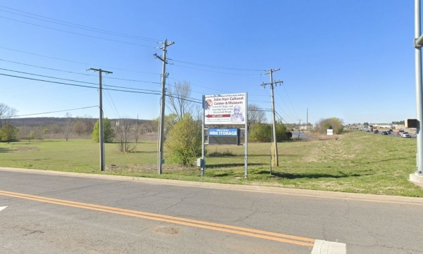 Listing Image #1 - Land for lease at 4597 US-62, Tahlequah OK 74464