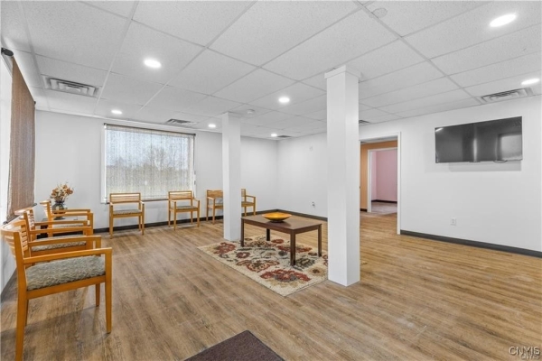 Listing Image #2 - Others for lease at 238 Oriskany Boulevard, Whitesboro NY 13492