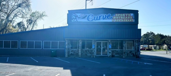 Listing Image #1 - Retail for lease at 3525 Boone Street, Moss Point MS 39563