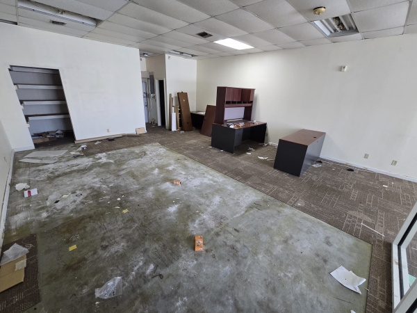 Listing Image #5 - Retail for lease at 1041 W Commercial Blvd, #101, Fort Lauderdale FL 33309