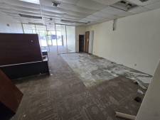 Listing Image #2 - Retail for lease at 1041 W Commercial Blvd, #101, Fort Lauderdale FL 33309