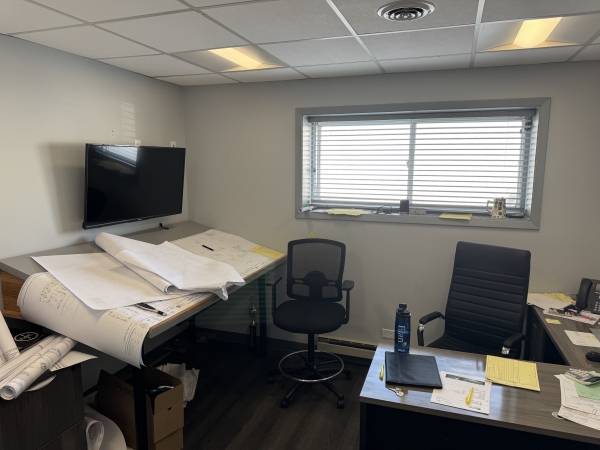 Listing Image #3 - Industrial for lease at 903 Francis Dr, Champaign IL 91821