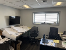 Listing Image #3 - Industrial for lease at 903 Francis Dr, Champaign IL 91821