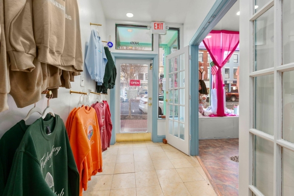 Listing Image #3 - Retail for lease at 809 Caroline Street, Fredericksburg VA 22401