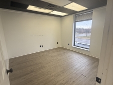 Listing Image #3 - Office for lease at 677-689 Miamisburg Centerville Rd, Centerville OH 45459