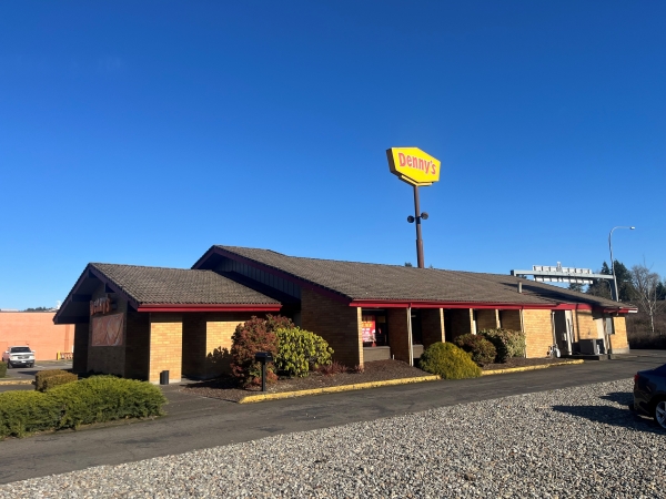 Listing Image #1 - Retail for lease at 1052A Harrison Avenue, Centralia WA 98531