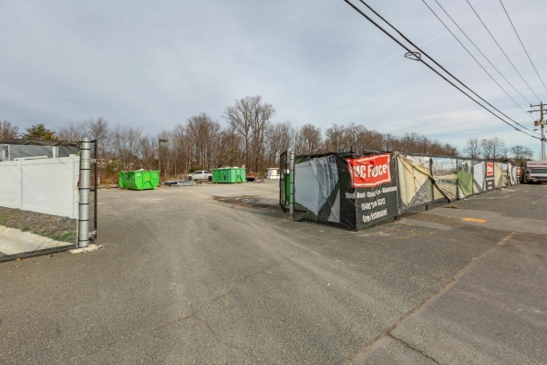 Listing Image #3 - Others for lease at 696 & 702 Warrenton Road, Fredericksburg VA 22406 Listing Image #3 - Others for lease at 696 & 702 Warrenton Road, Fredericksburg VA 22406