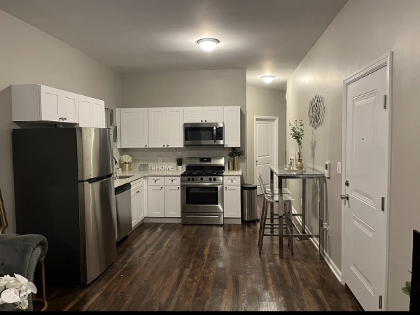 Listing Image #1 - Multi-family for lease at 813-815 S.14th Street # 2nd Floor, Newark NJ 07108