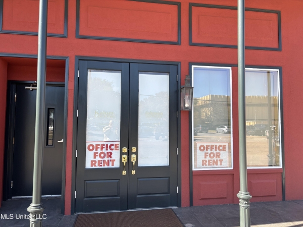 Listing Image #2 - Office for lease at 1701-C 24th Avenue, Gulfport MS 39501