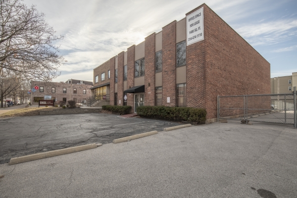 Listing Image #1 - Office for lease at 3948 Lindell Blvd suite 102, St. Louis MO 63108