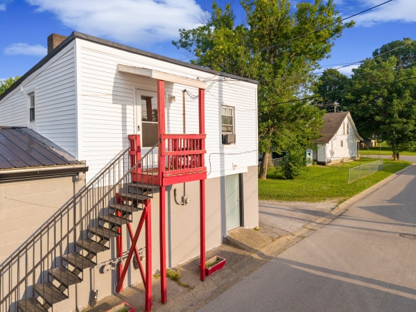 Listing Image #1 - Others for lease at 1945 Indiana Avenue, New Albany IN 47150