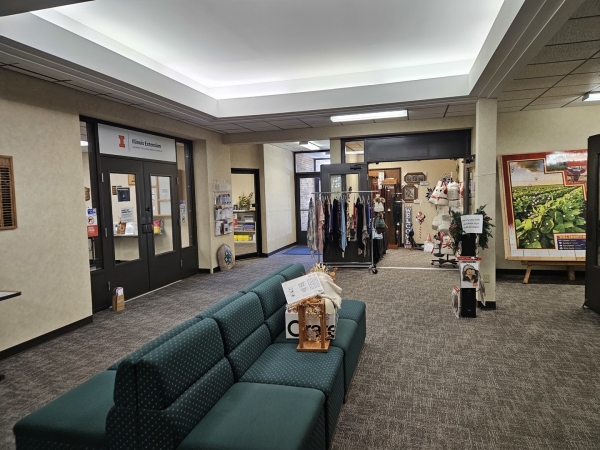 Listing Image #2 - Office for lease at 100 Manhattan Road 3, Joliet IL 60433