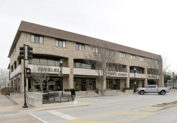 Listing Image #1 - Office for lease at 4745 Main St Unit 109, Lisle IL 60532