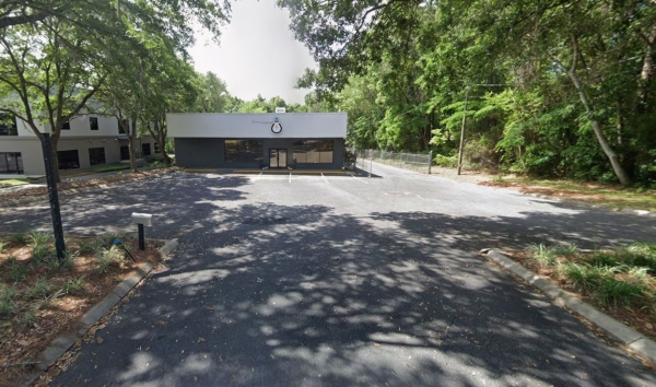 Listing Image #2 - Retail for lease at 3707 Apalachee Pkwy, Tallahassee FL 32311