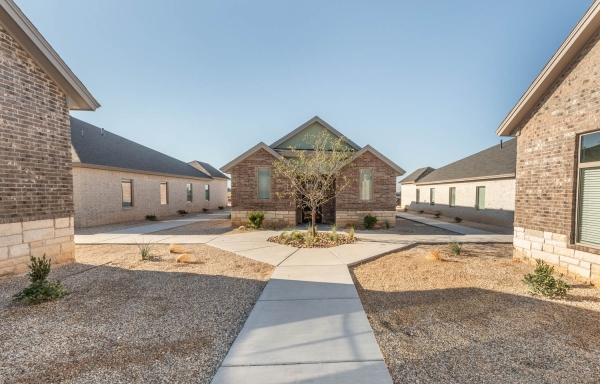 Listing Image #3 - Office for lease at 6402 - 6556 98th, Lubbock TX 79424