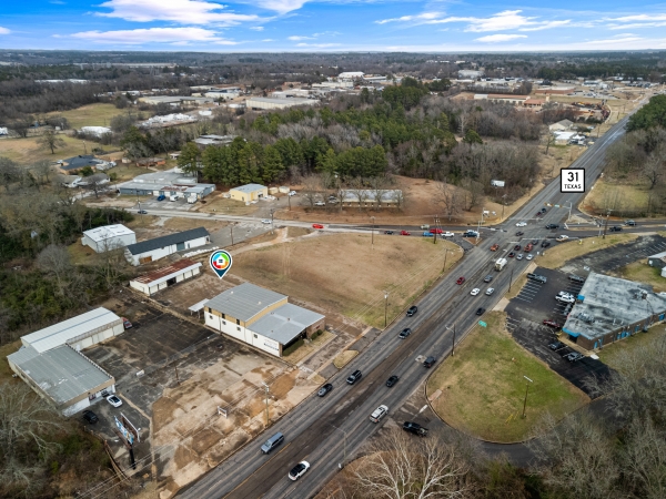 Listing Image #3 - Others for lease at 2100 E Front St., Tyler TX 75702 Listing Image #3 - Others for lease at 2100 E Front St., Tyler TX 75702