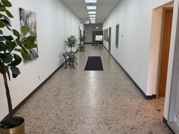 Listing Image #3 - Office for lease at 613 1st St, La Salle IL 61301 Listing Image #3 - Office for lease at 613 1st St, La Salle IL 61301