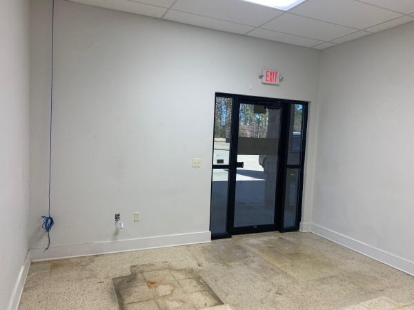 Listing Image #3 - Others for lease at 104 Dowden Place, Longview TX 75605 Listing Image #3 - Others for lease at 104 Dowden Place, Longview TX 75605