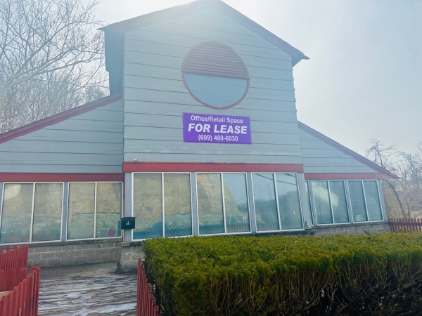 Listing Image #1 - Industrial for lease at 1101 Jefferson Rd, South Charleston WV 25309