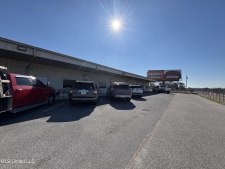 Retail property for lease in Wiggins, MS