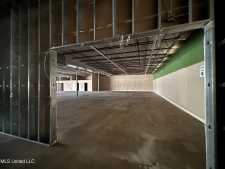 Listing Image #2 - Retail for lease at 120 S 2nd Street, Wiggins MS 39577