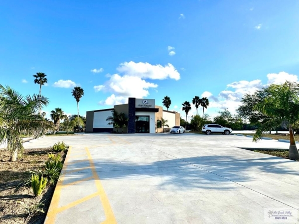 Listing Image #2 - Retail for lease at 60 Marsella Blvd., Brownsville TX 78521