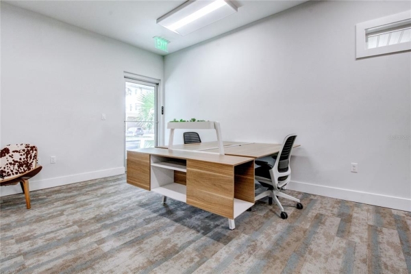 Listing Image #2 - Office for lease at 225 SW 7th Terrace , 20, Gainesville FL 32601