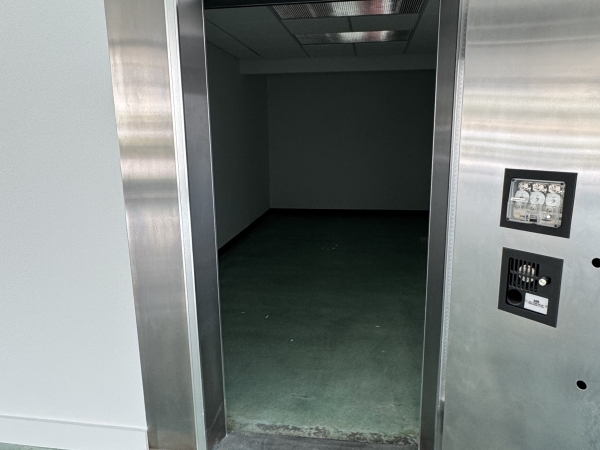 Listing Image #7 - Retail for lease at 3250 SE Federal Hwy, Stuart FL 34997 Listing Image #7 - Retail for lease at 3250 SE Federal Hwy, Stuart FL 34997