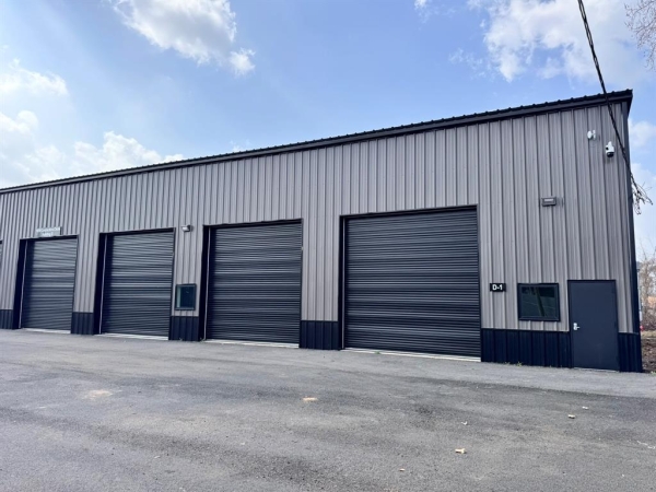 Listing Image #1 - Industrial for lease at 1010 Contractors Circle D-1, Bossier City LA 71111