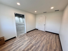 Listing Image #3 - Industrial for lease at 1010 Contractors Circle D-1, Bossier City LA 71111