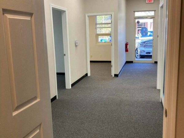 Listing Image #2 - Office for lease at 3040 N Highway 17, Mount Pleasant SC 29466