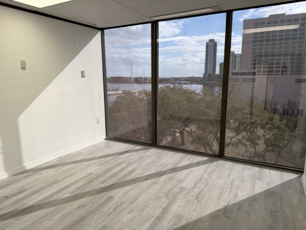 Listing Image #1 - Office for lease at 233 East Bay Street #606, Jacksonville FL 32202