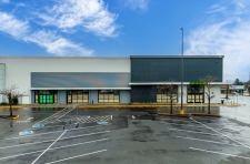 Retail property for lease in Federal Way, WA