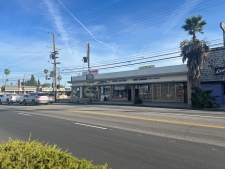 Retail property for lease in Reseda, CA