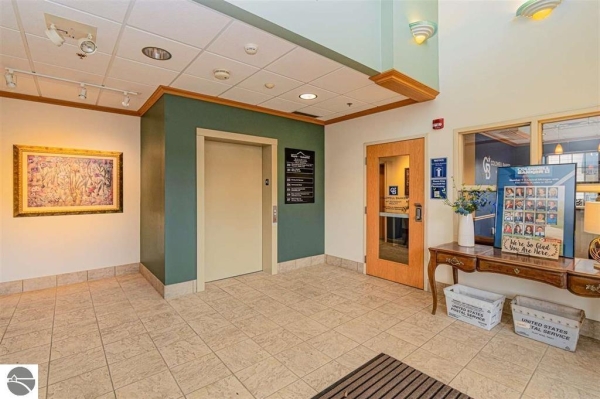 Listing Image #2 - Office for lease at 304 E Broadway, Mt Pleasant MI 48858