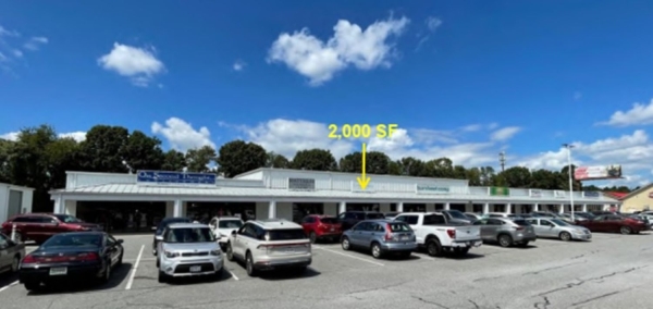 Listing Image #1 - Retail for lease at 17860 Forest Rd. Poplar Forest Center, Forest VA 24551