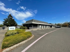 Office for lease in Woodburn, OR