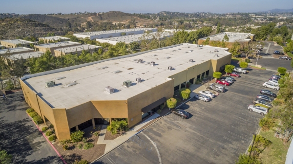 Listing Image #1 - Industrial for lease at 2449 Cades Way Unit D, Vista CA 92081