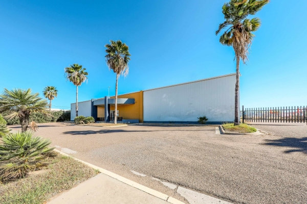 Listing Image #2 - Others for lease at 1641 World Trade Center Lp, Laredo TX 78045