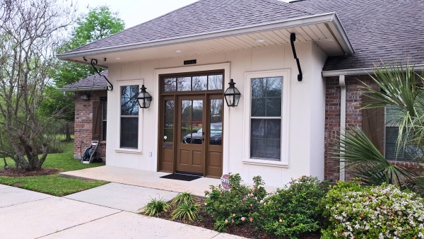 Listing Image #1 - Office for lease at 16851 Jefferson Hwy, Baton Rouge LA 70817