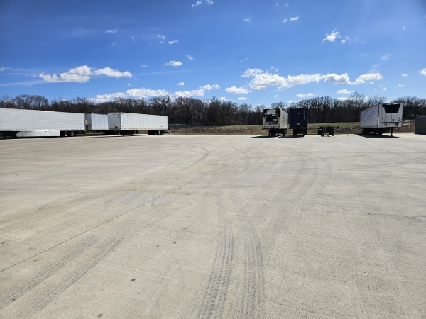 Listing Image #3 - Industrial for lease at 801 E Kankakee Reiver Dr, Wilmington IL 60481