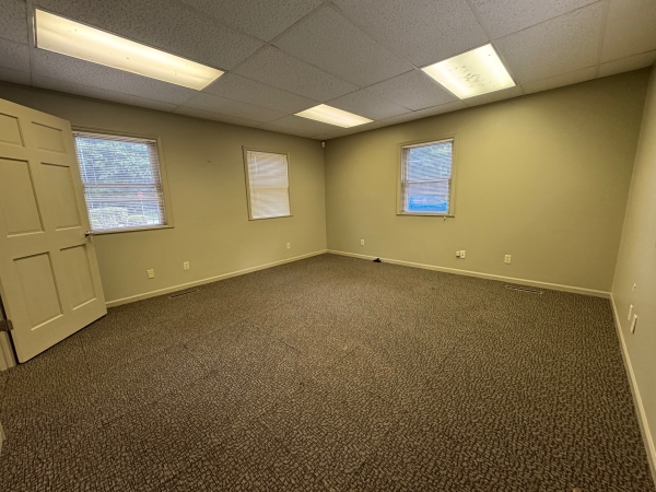 Listing Image #5 - Office for lease at 51024 Portage Road, South Bend IN 46628