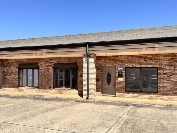 Listing Image #1 - Office for lease at 1953 E 70th Street 3, Shreveport LA 71105