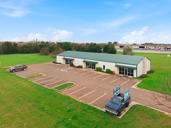 Listing Image #3 - Office for lease at 8020 Central Park Dr, Woodway TX 76712