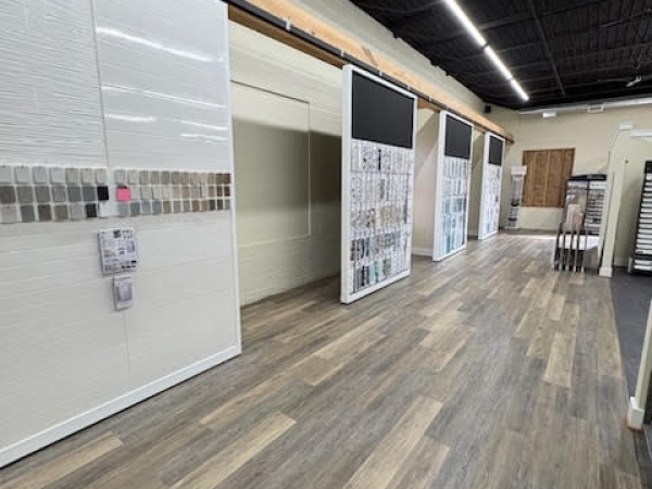 Listing Image #3 - Retail for lease at 303 Queen Street, Tappahannock VA 22560