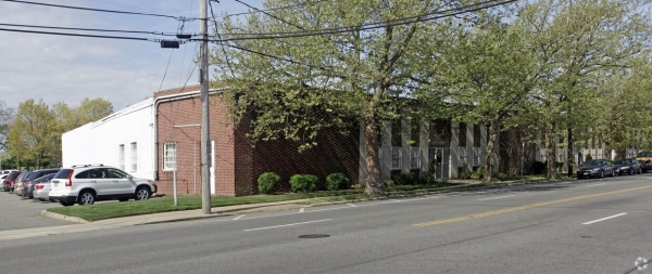 Listing Image #1 - Office for lease at 1388 Jerusalem  Avenue, Merrick NY 11566
