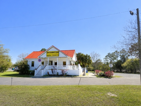 Listing Image #1 - Office for lease at 3937 Savannah Highway, Johns Island SC 29455